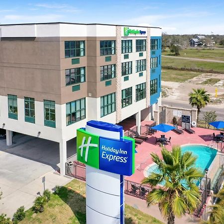 Holiday Inn Express - Gulfport Beach By Ihg Ngoại thất bức ảnh