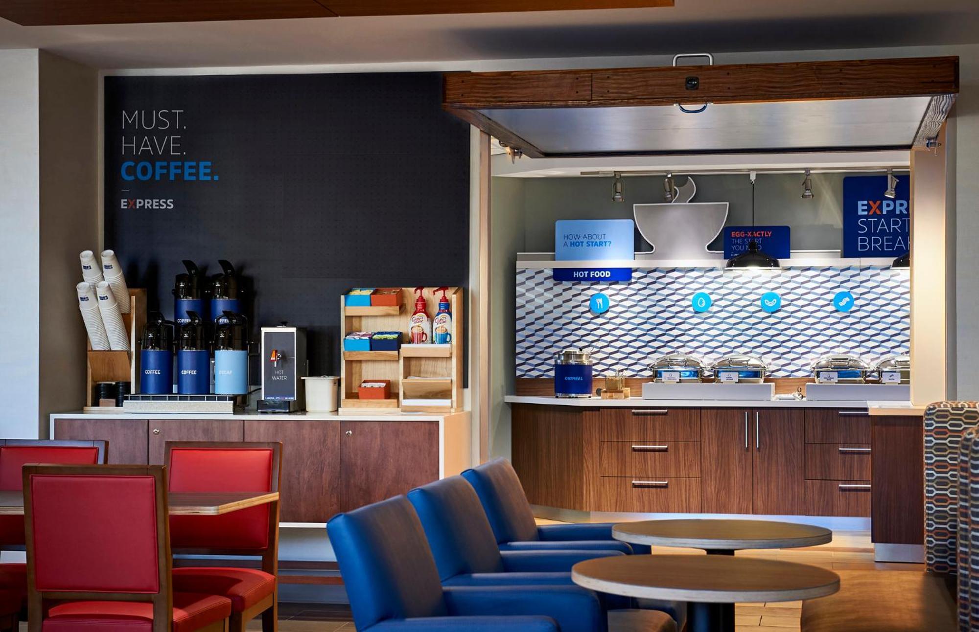 Holiday Inn Express - Gulfport Beach By Ihg Ngoại thất bức ảnh
